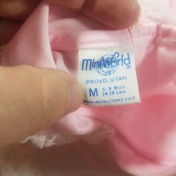 Vintage Mini World Baby Dress Flowers Pink 6-9 Mos Lace Matching Bloomers - Picture 3 of 3